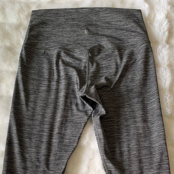 Lululemon Align Pant 25” HBLK Size 8 - Picture 4 of 6